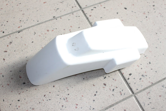 GBAR95 BLC  Garde Boue MAGNUM Arrière MR1 MBK Poly